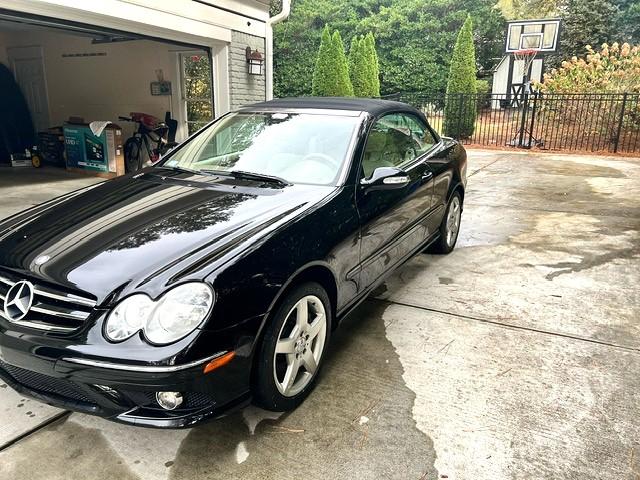 2007 mercedes-benz clk-class 550 cabriolet