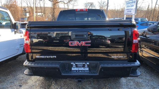 2015 gmc sierra 1500 denali 4x4 denali 4dr crew cab 5.8 ft. sb for sale in danbury, connecticut