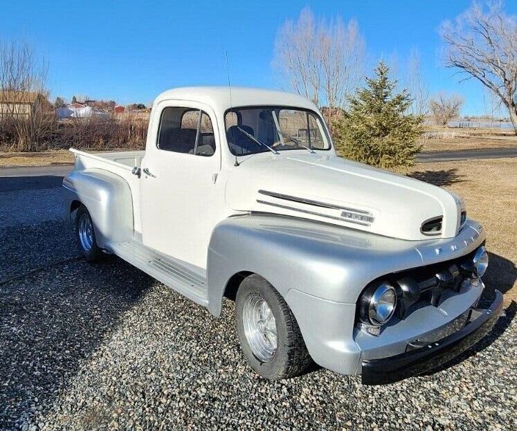 1951 ford f 100 white and silver 64000 miles