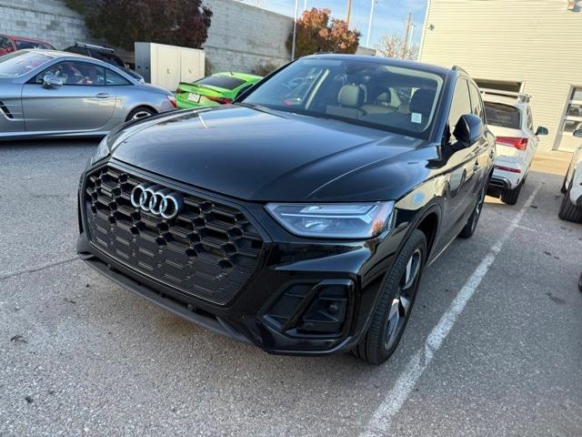 2022 audi q5 45 s line premium plus