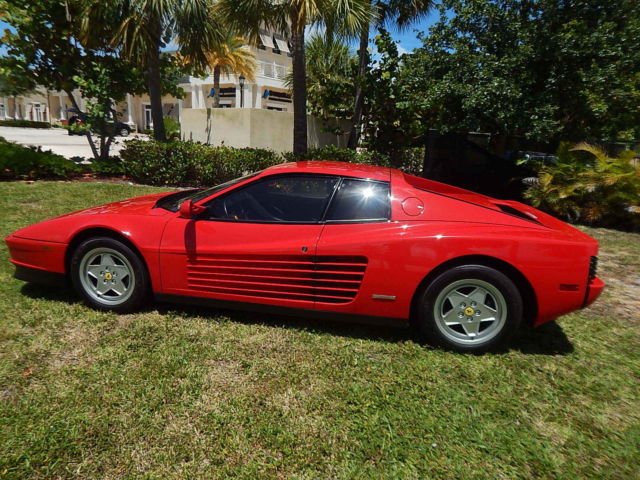 ferrari testarossa 1989