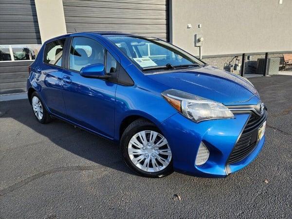 2015 toyota yaris in chicago, illinois