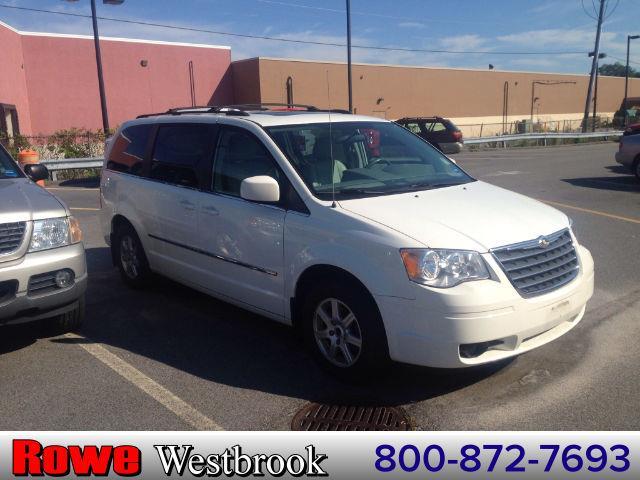 2010 chrysler town and country touring touring 4dr mini-van for sale in westbrook, maine