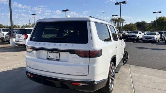 2023 Jeep Wagoneer