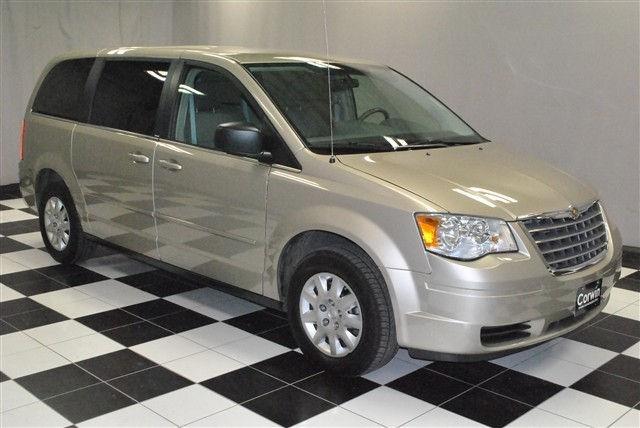 2009 chrysler town & country lx for sale in fargo, north dakota
