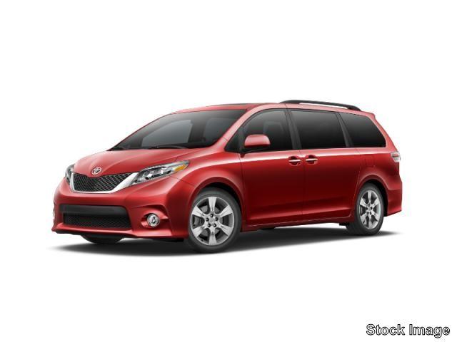 2016 toyota sienna se