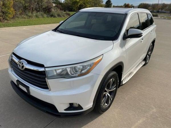 2016 toyota highlander in dallas, texas