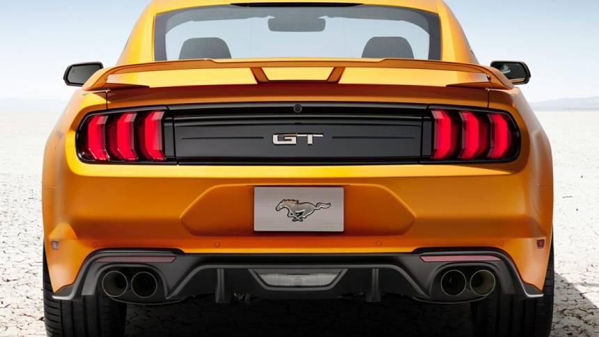 2022 ford mustang gt