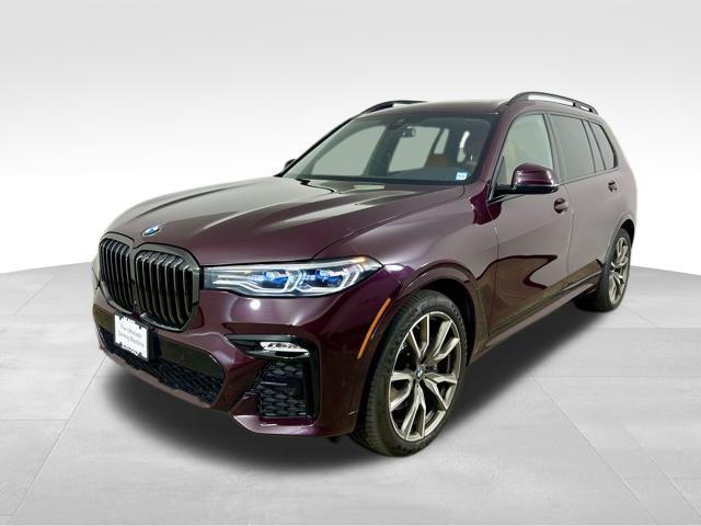 2022 bmw x7 m50i