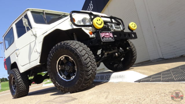 1966 toyota land cruiser fj40 350 v8 4-wheel-drive street or off-road / video !