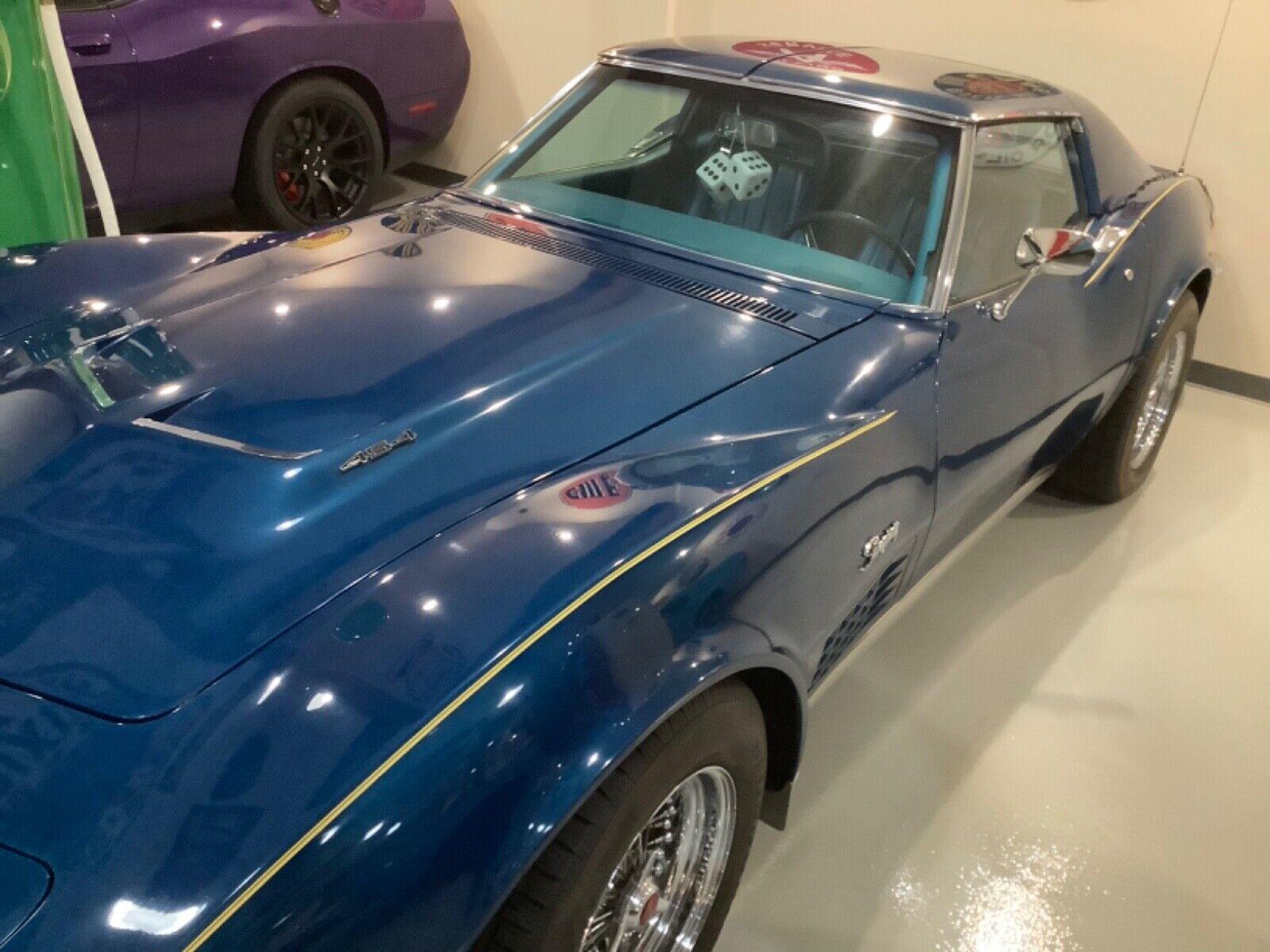 1970 chevrolet corvette 8 cylinders manual transmission