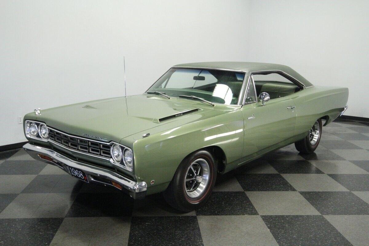1968 plymouth road runner distinct color combo triple green style
