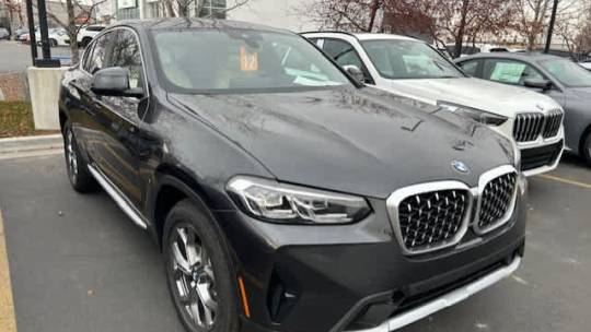 2025 BMW X4