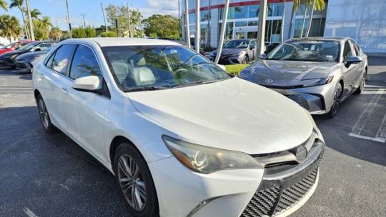 2015 toyota camry se