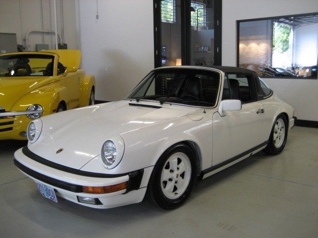 1977 porsche 911 s targa white/black