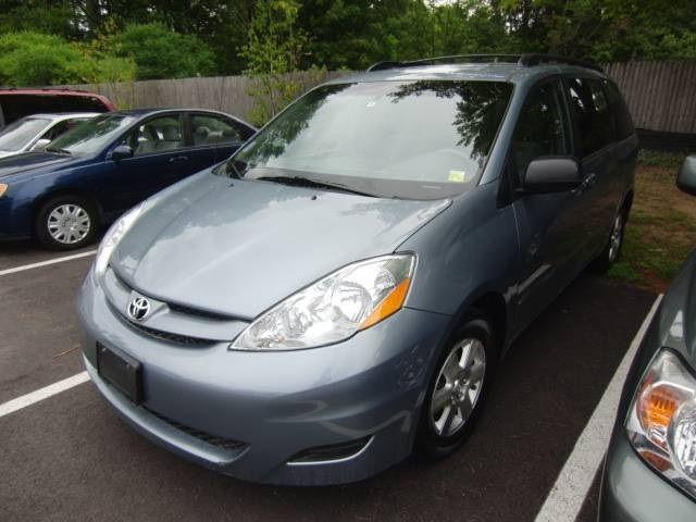 2007 toyota sienna le for sale in milton, vermont