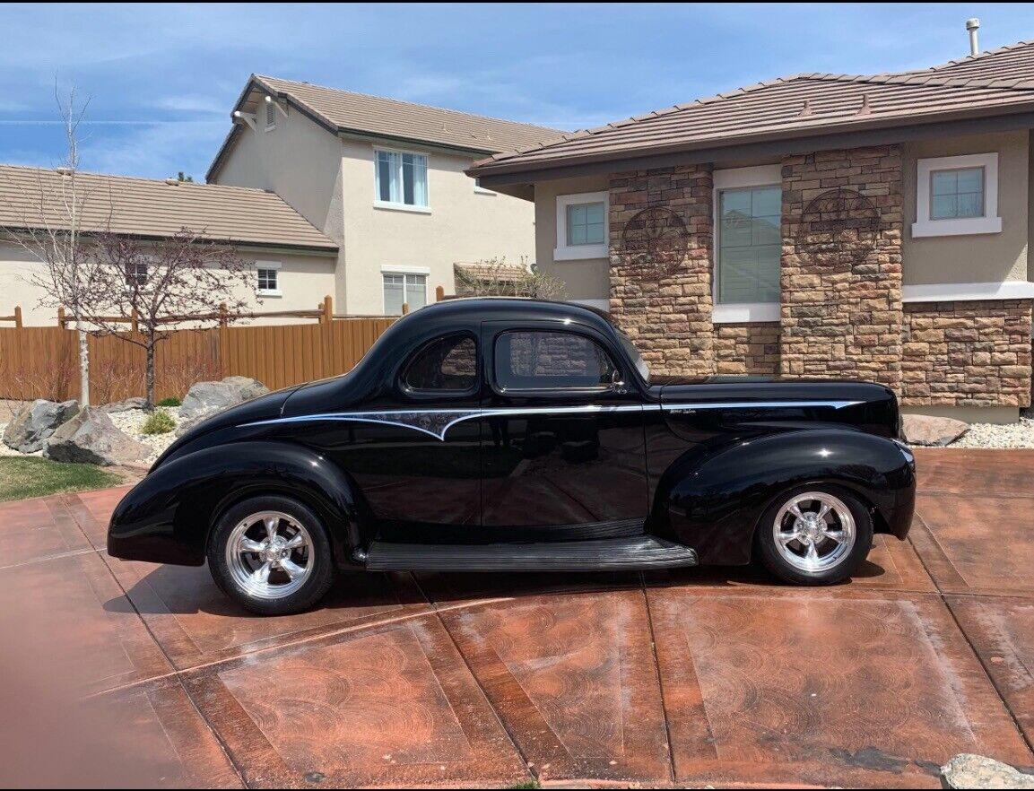 1940 ford coupe 305 hp 400 automatic transmission