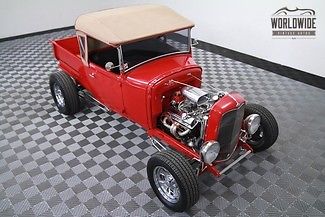 1930 red $35k build 4 wheel disc! leather 350/700r4!
