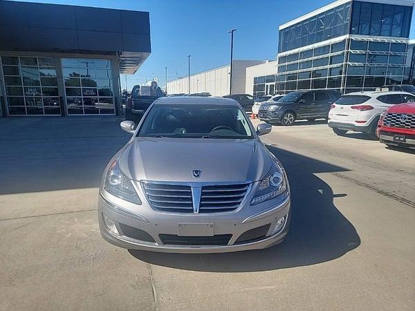 2013 hyundai equus in northwoods, illinois