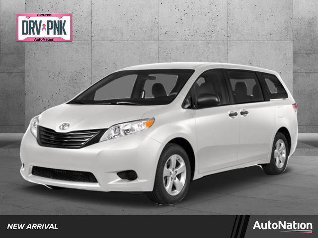 2014 toyota sienna le
