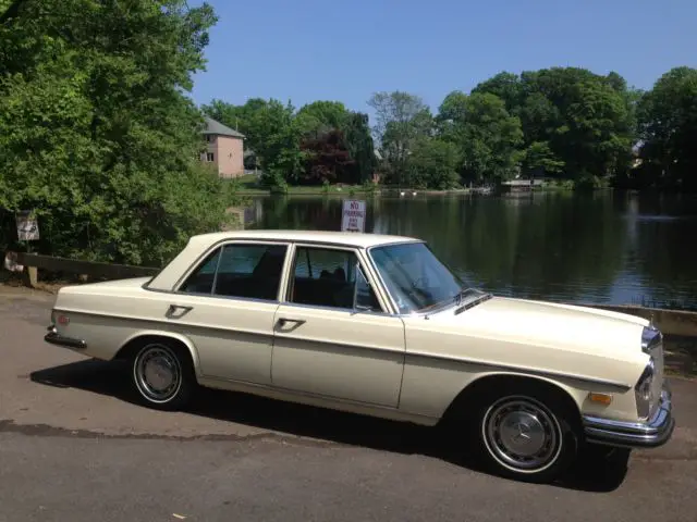 1972 mercedes benz 280se 4.5 v8 fully restored classic mint cold ac antique