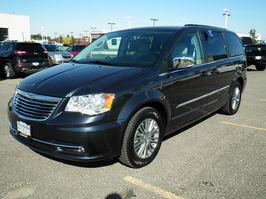 new 2014 chrysler town and country for sale in grand forks, north dakota