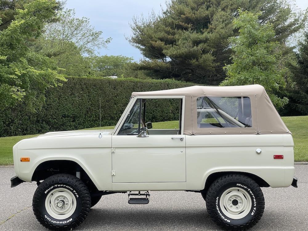 1970 ford bronco 8 cylinder automatic convertible