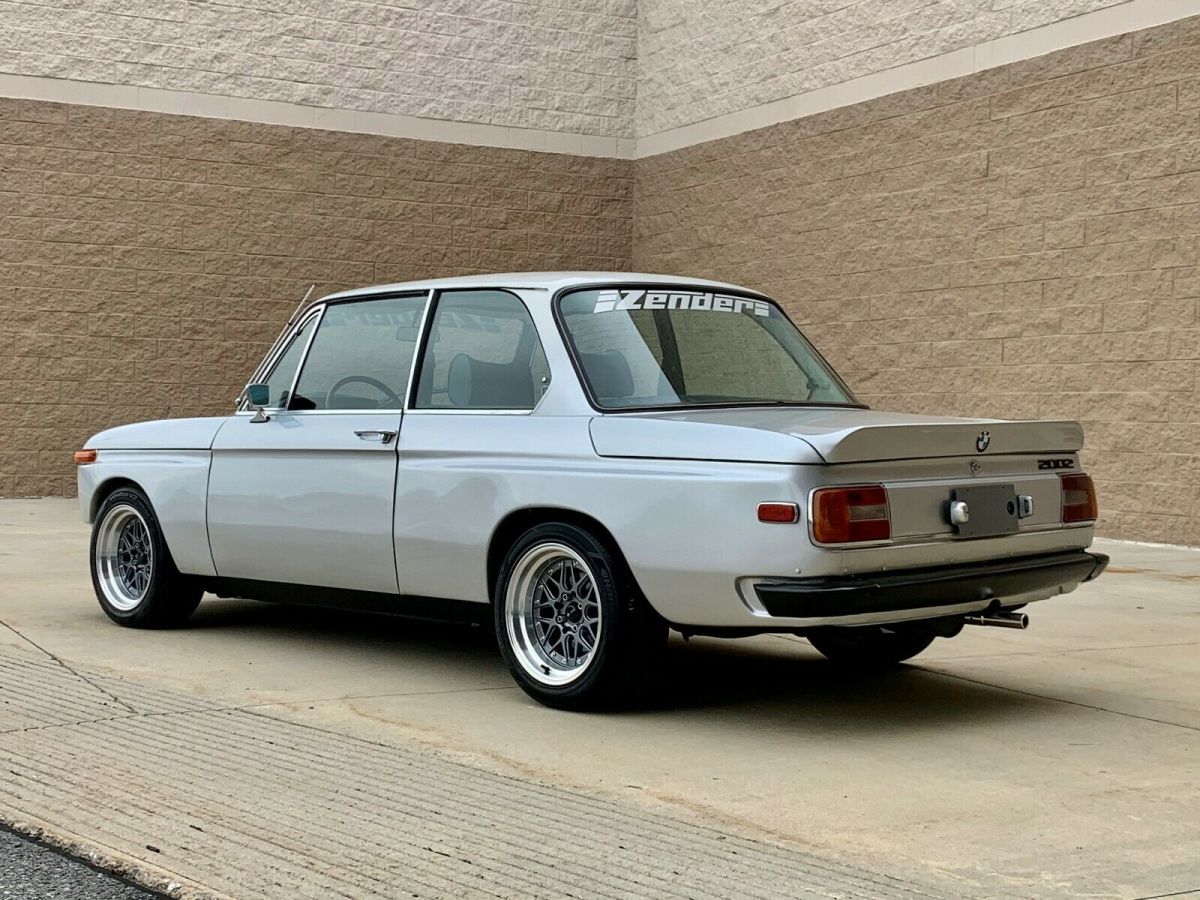 1975 bmw 2002 w/ orig. zender wide body, runs & drives great!! m10 not tii turbo