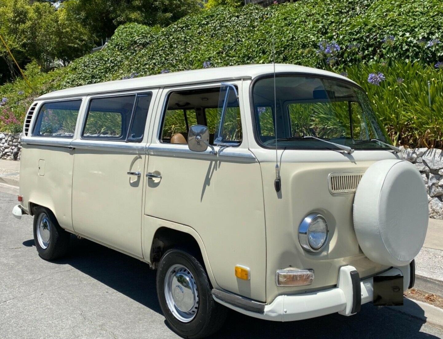 1971 volkswagen deluxe sunroof bus kansas beige and pastel white