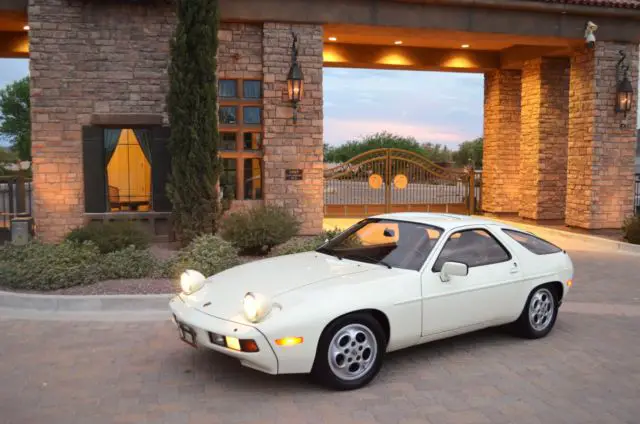1981 porsche 928 5-spd 1 owner all original 20k miles books tools window sticker