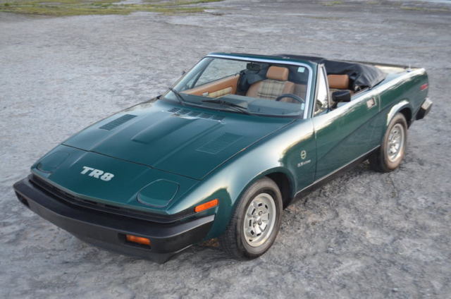 real 7985 mile 5 speed tr8 convertible green/tan
