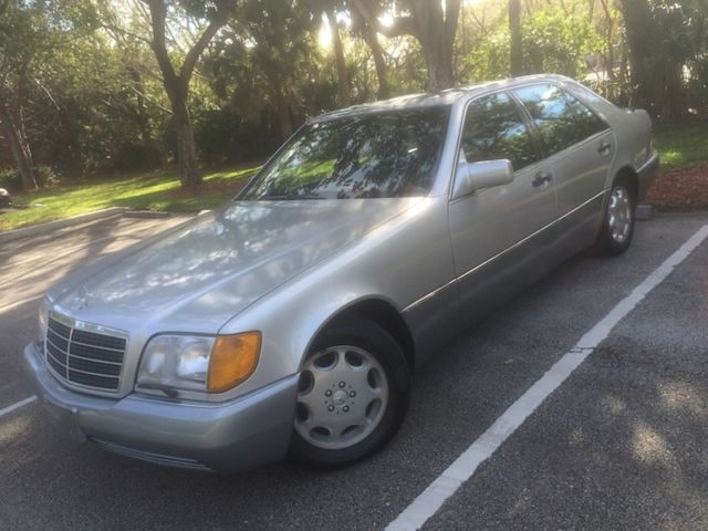 400se one owner low miles clean autocheck books records garage kept florida mint
