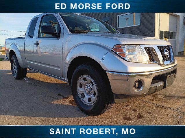 2010 nissan frontier se