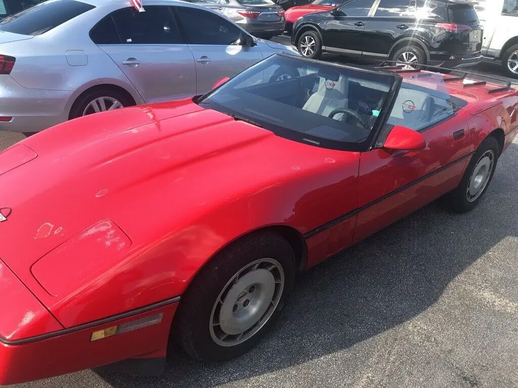 1986 chevrolet corvette, with 122000 miles available now!