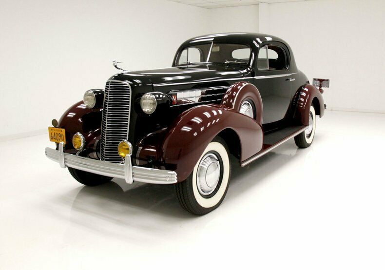 professional restoration/cadillac-lasalle sr badge/straight steel/322ci flathead